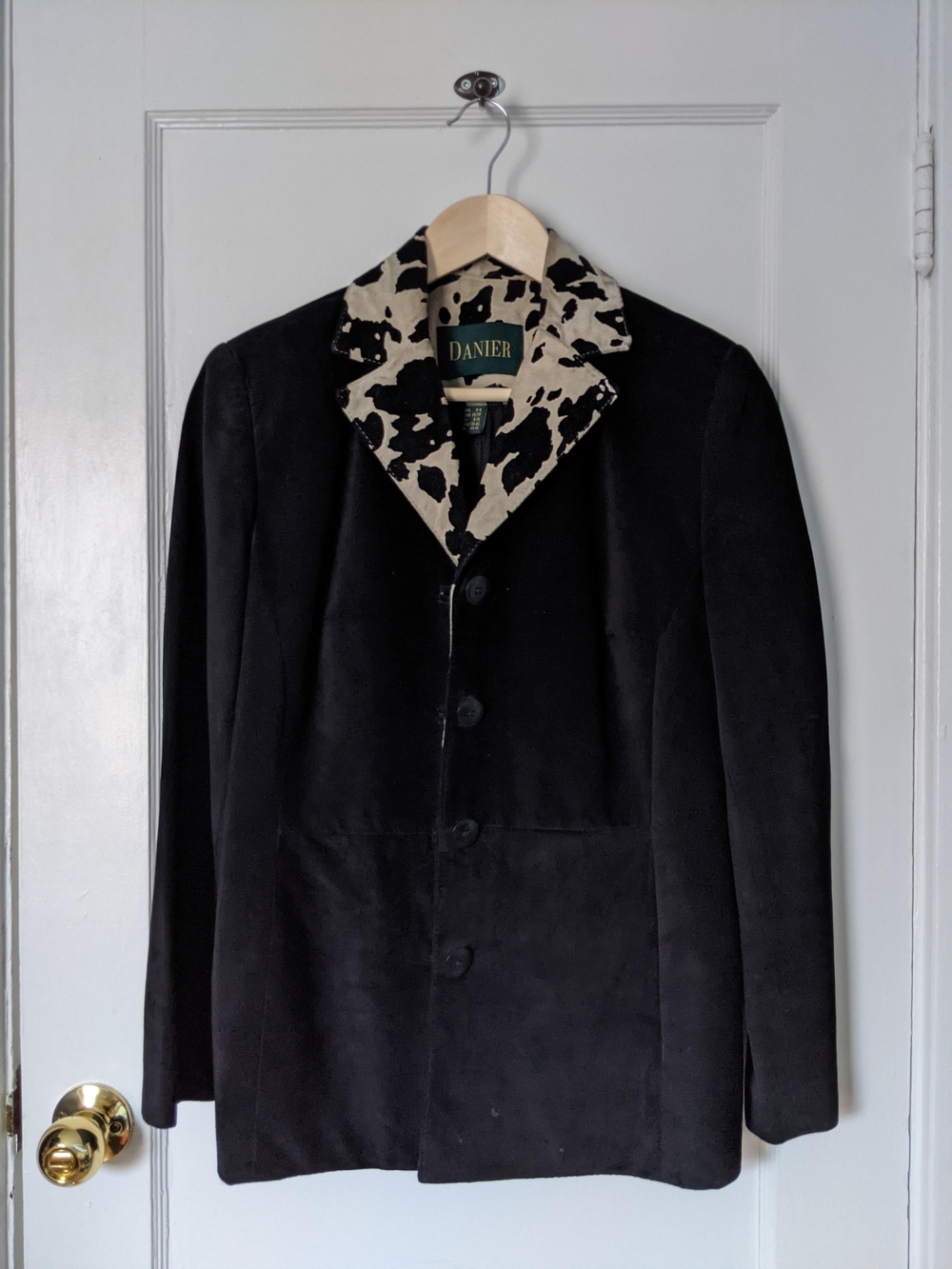 Vintage Danier Black Suede Jacket with Cream & Black Printed Collar